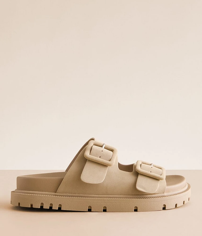 Gen Big Buckle Sandal