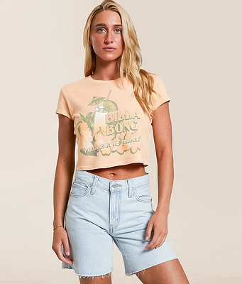 Vacay Awaits Cropped T-Shirt