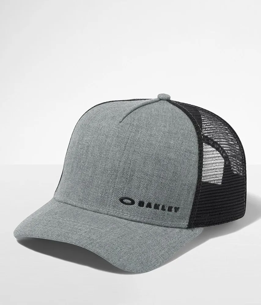 Chalten Trucker Hat