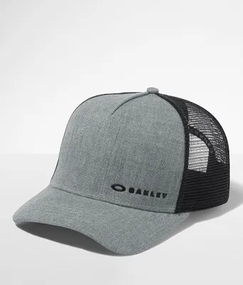 Chalten Trucker Hat