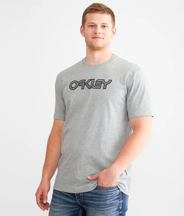 Oakley Camiseta Premium Quality - Branco/Branco | Oakley®