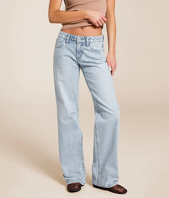 Loose Low Rise Stretch Jean