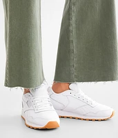 Glide Leather Sneaker