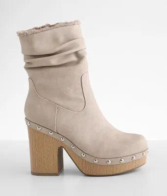 DV by Dolce Vita Cappice Slouchy Boot