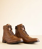 Dustin Boot