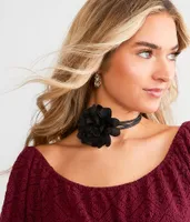 Rosette Necklace