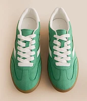 Gia Sneaker