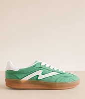 Gia Sneaker