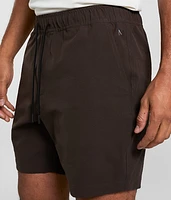 Essential Bow Performance Stretch Short