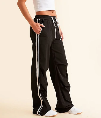 Vibrant M.I.U. Track Stretch Pant