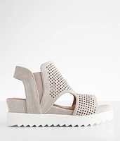 Very G Amy Flatform Sandal