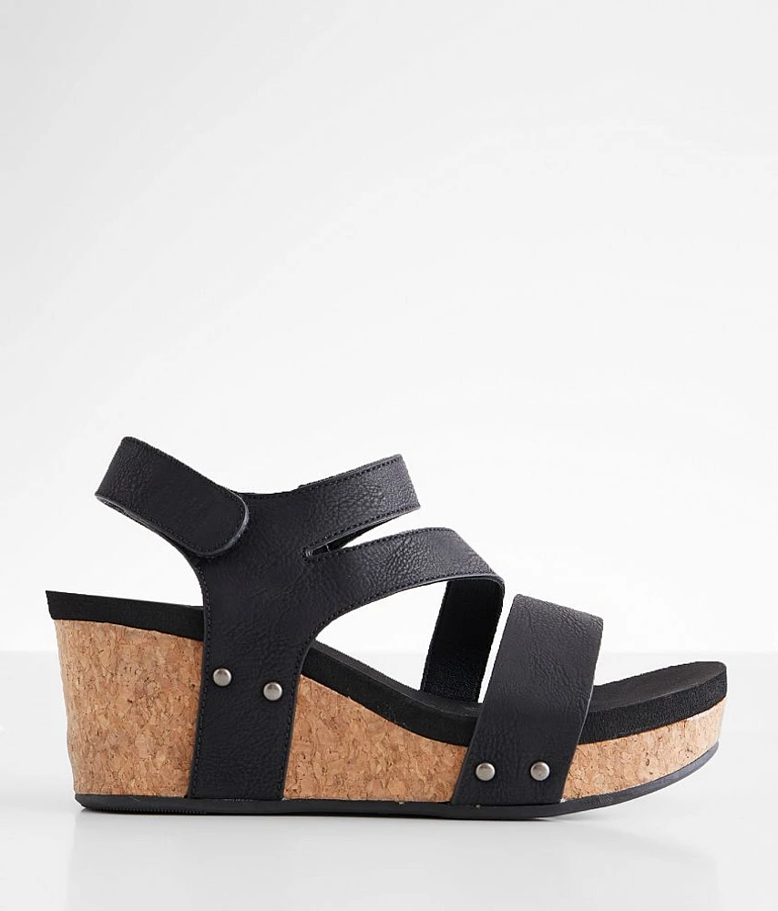 Casper Wedge Sandal