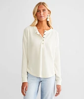 Lola Henley