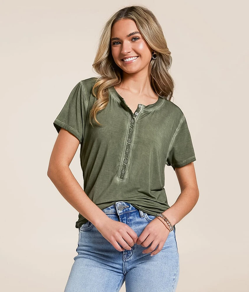Sienna Sleek Henley