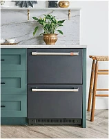 Café - 5.7 Cu. Ft. Dual-Drawer Refrigerator - Matte Black