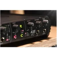 IK Multimedia - USB Audio Interface - Black