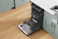 Whirlpool - 24" Top Control Built-In Dishwasher with Stainless Steel Tub, Large Capacity, 3rd Rack, 47 dBA