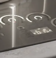 Monogram - 36" Built-In Electric Induction Cooktop with 5 Elements - Silver