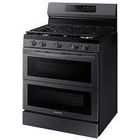 Samsung - 6.0 cu. ft. Smart Freestanding Gas Range with Flex Duo & Air Fry - Black Stainless Steel