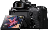 Sony - Alpha 7R III Full-frame Interchangeable Lens 42.4 MP Mirrorless Camera - Body Only - Black