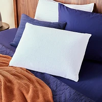 Sleep Innovations - Classic Gel Memory Foam Queen Pillow - White