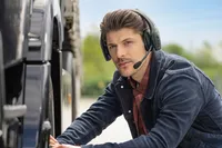 BlueParrott - S650-XT 2-in1 Convertible Wireless Headset with Active Noise Cancellation - Black