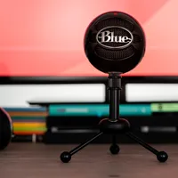 Blue Microphones - Snowball Wired Cardioid and Omnidirectional Condenser USB Vocal Microphone