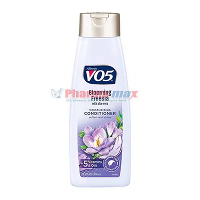 Vo5 Blooming Fressia Conditioner 12.5oz