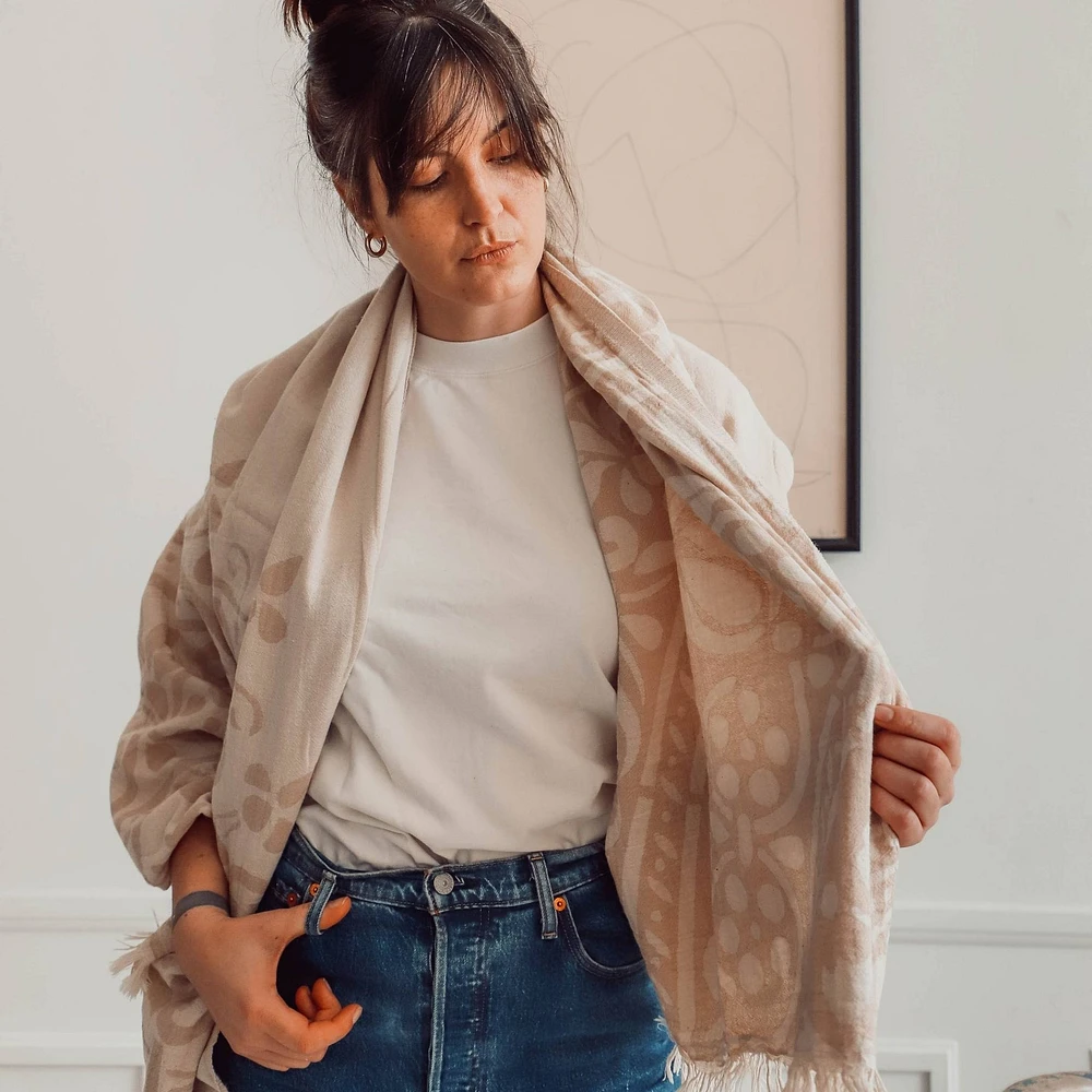 Leonora Towel