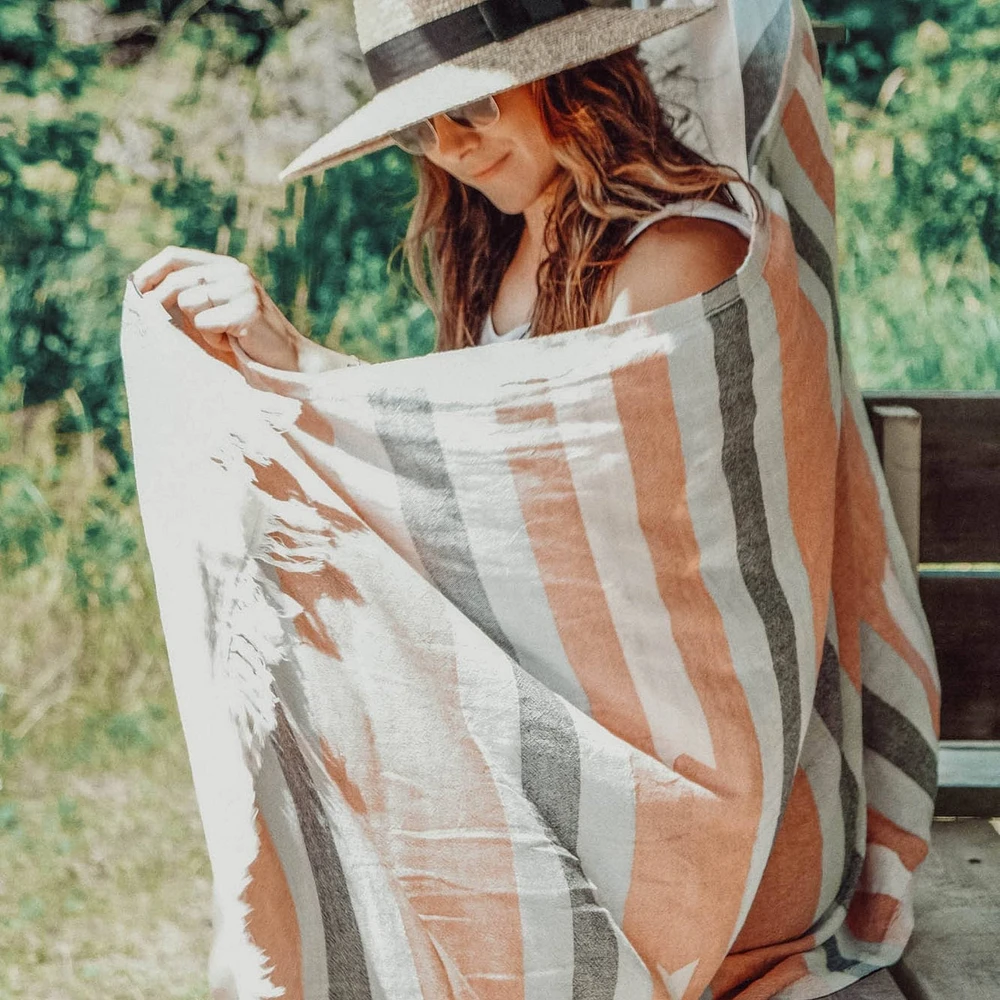 Ribbon Towel