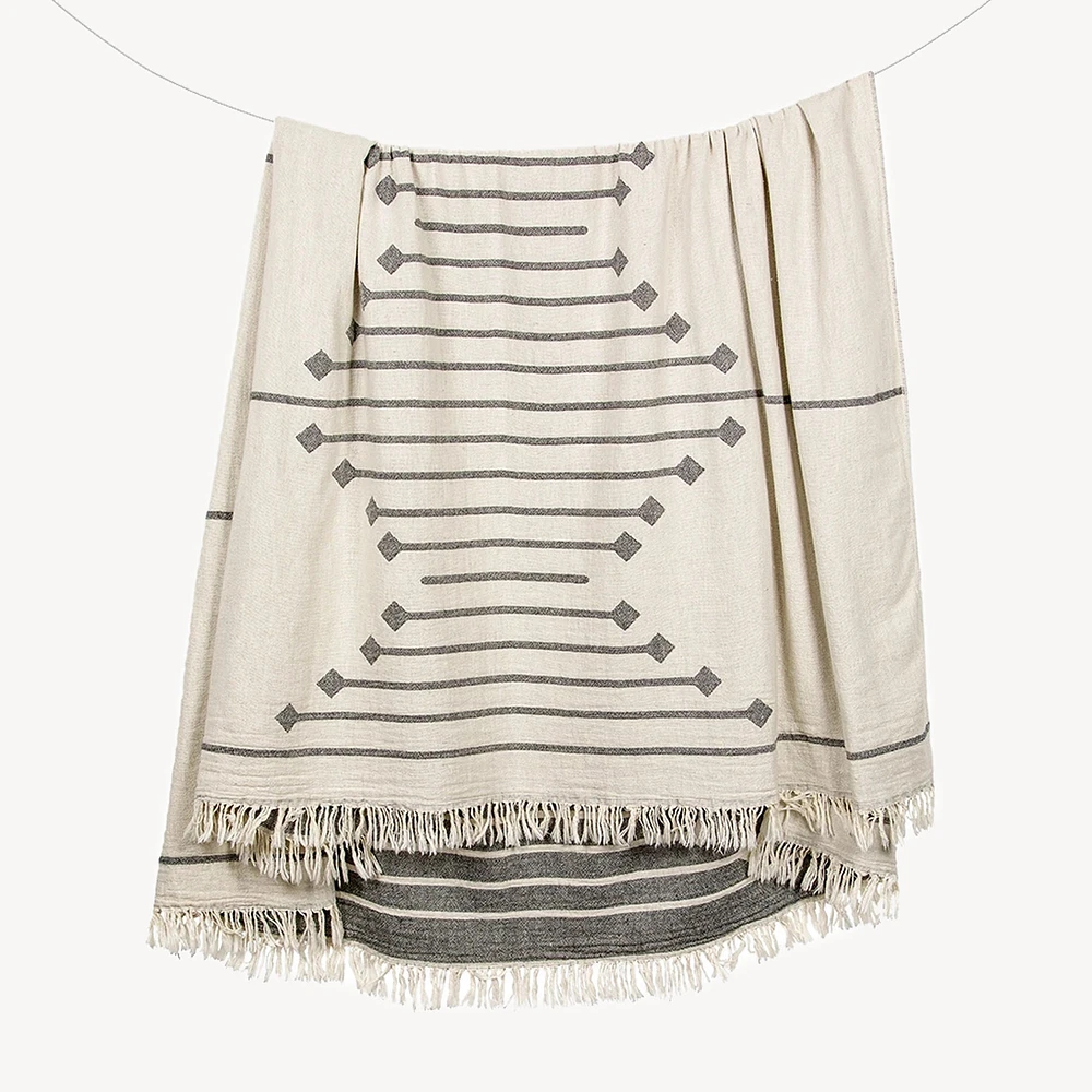 Arrow XL Towel Throw
