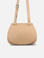 Bolso satchel en piel bombeada color cuero