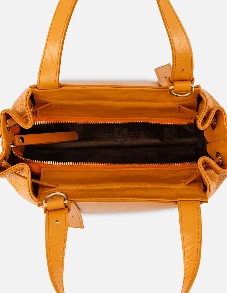 Bolso tipo saco en piel color naranja para mujer