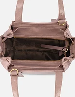 Bolso tipo saco en piel color nude para mujer