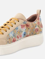 Tenis con estampado floral multicolor en piel color nude para mujer