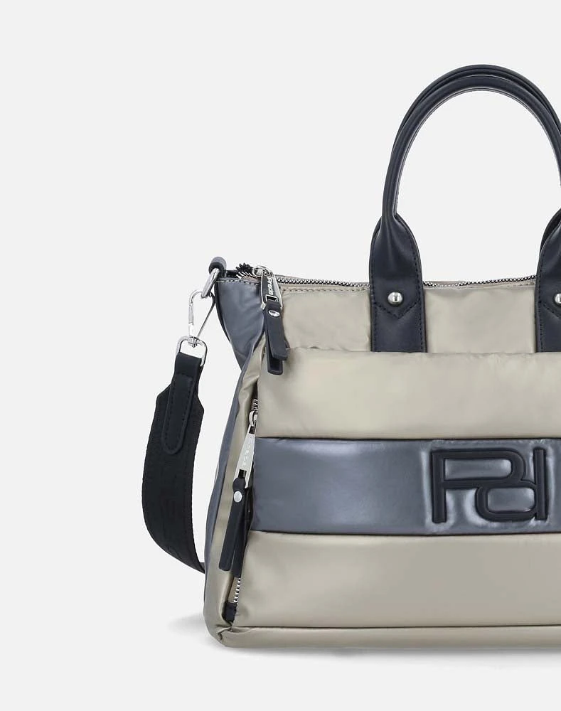 Bolso en textil plata logo Pd para dama