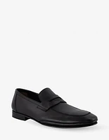 Mocasín de piel napa suaves en color negro para hombre