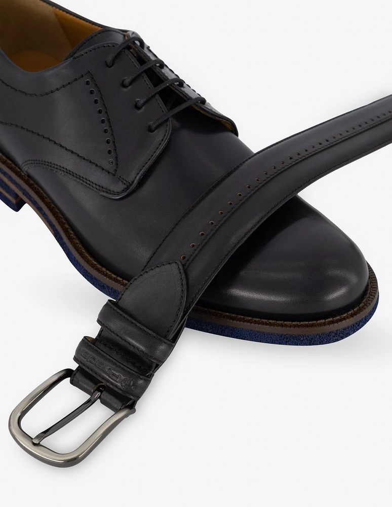 Blucher en piel napa color negro con calado para hombre