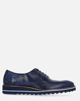 Zapato oxford marino pintado a mano para hombre