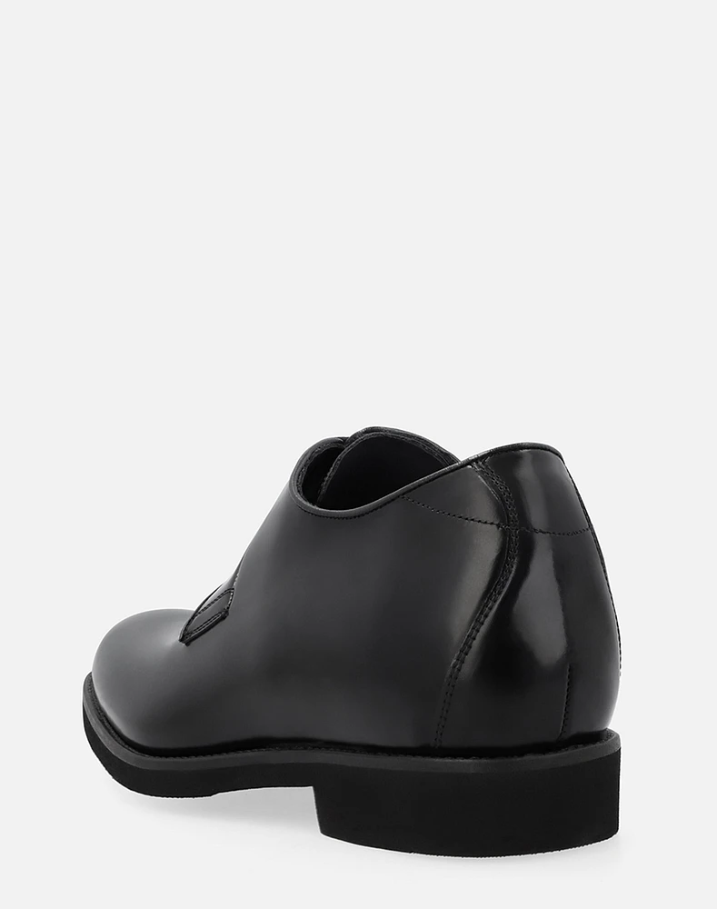 Blucher color negro en piel