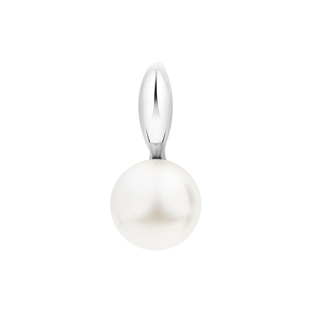 Pendant with Cultured Freshwater Pearl in Sterling Silver