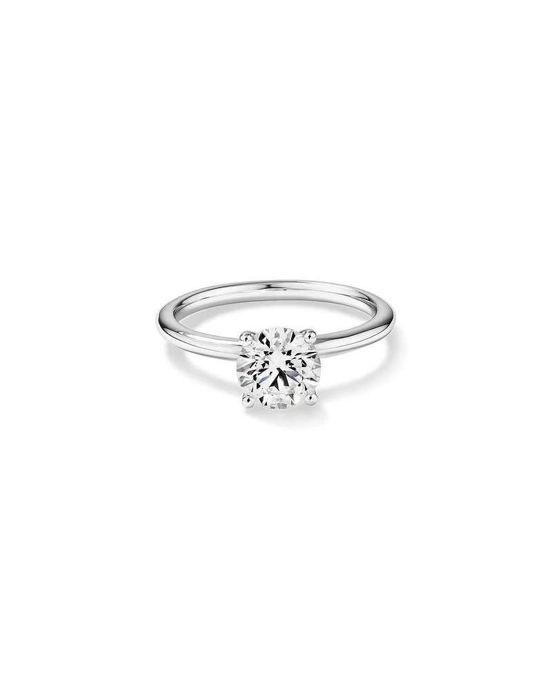 Bague De Fiançailles Solitaire En Diamant De Laboratoire Rond Brillant De 1,25 Carat Poids Total En Or Blanc 14 Carats