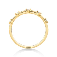 Diamond Studded Ring in 10kt Yellow Gold