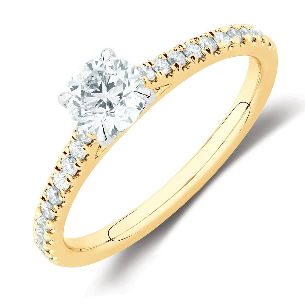 Bague de fiançailles en or blanc 14 K avec diamants totalisant 0,50 ct