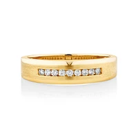Ring with 0.15 Carat TW of Diamonds in 10kt Yellow Gold