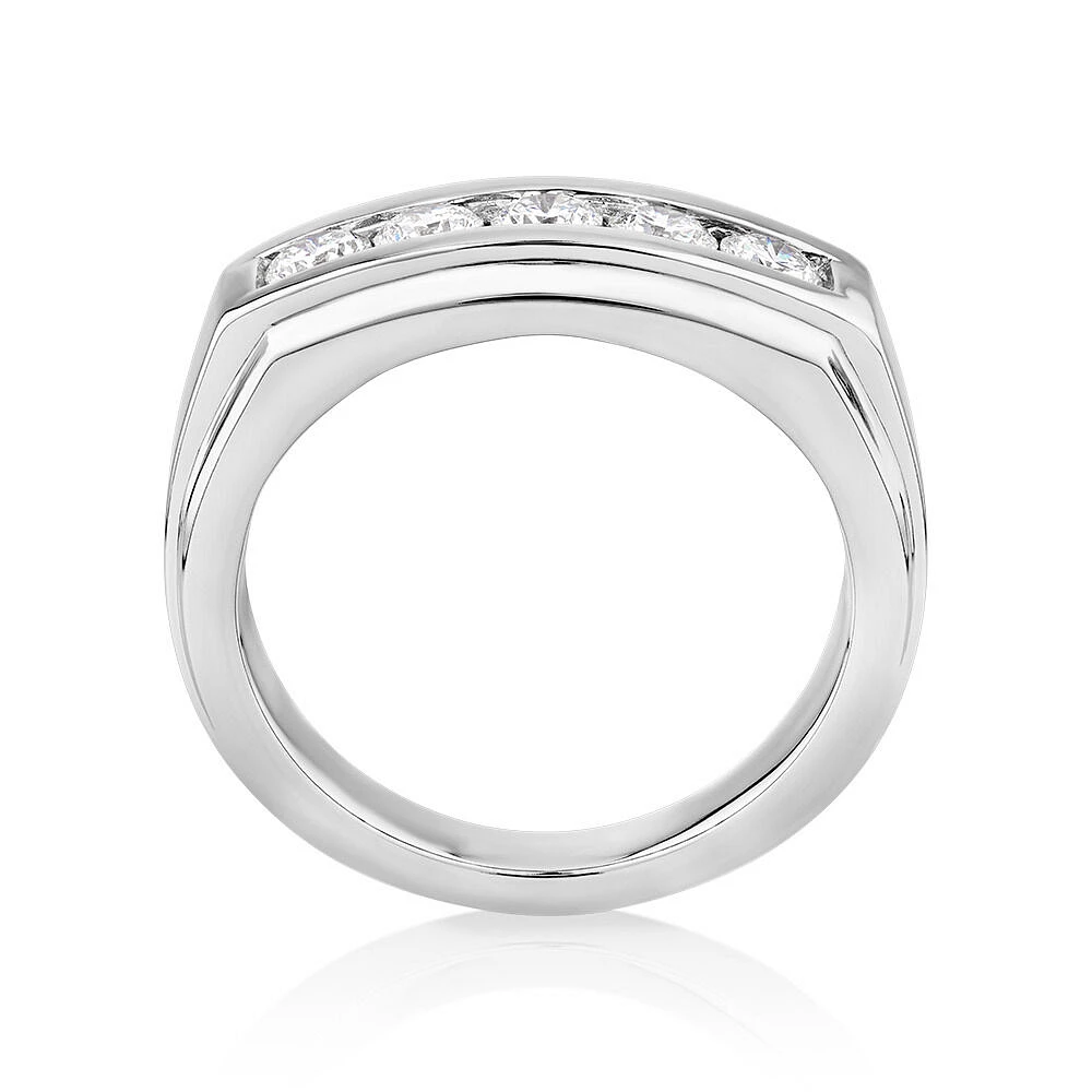 Bague de mariage avec .90 ct de diamants créés en laboratoire en or blanc 14 carats