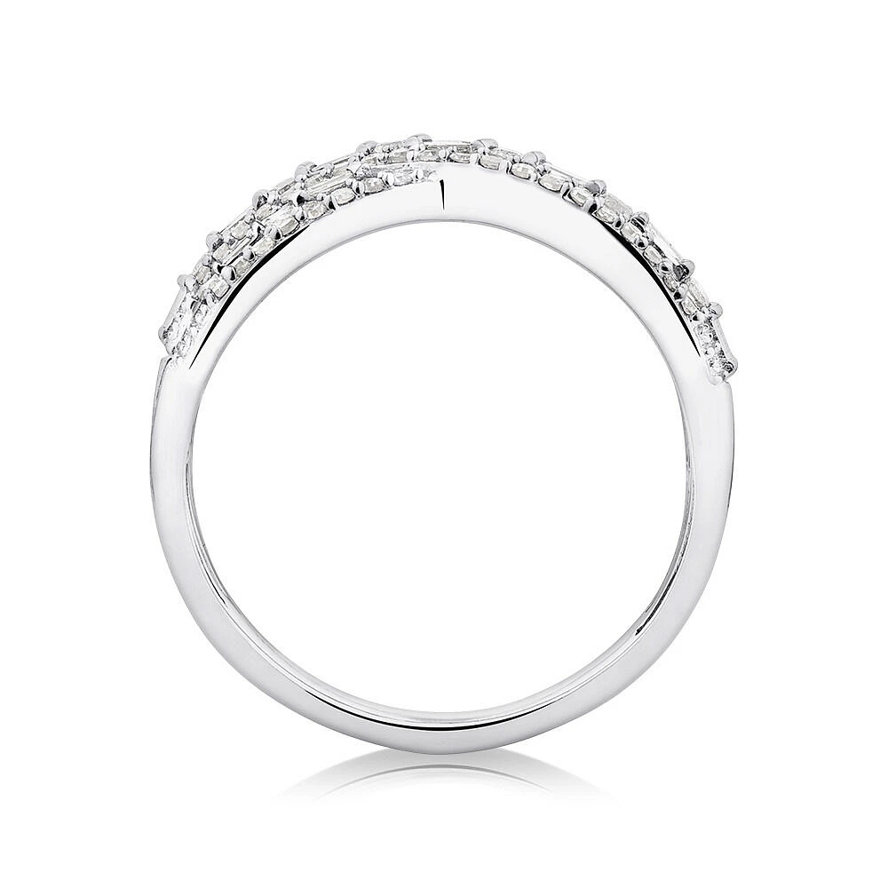 Ring with 0.50 Carat TW Of Diamonds in 10kt White Gold