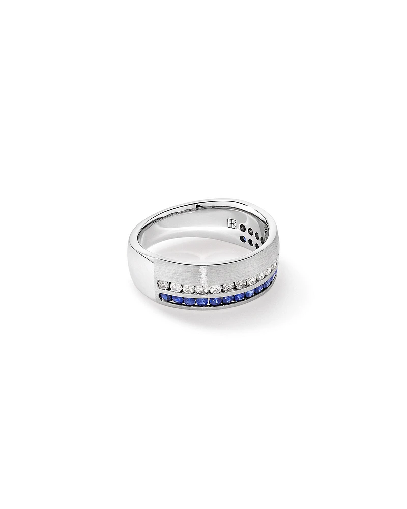 Bague pour homme en or blanc 10 carats avec diamants TW et saphir bleu de 0,46 carat