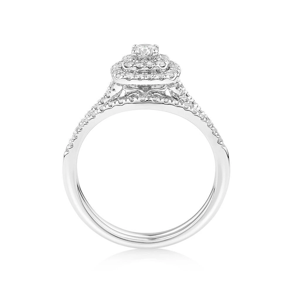 Bridal Set with 0.60 Carat TW of Diamonds in 14kt White Gold