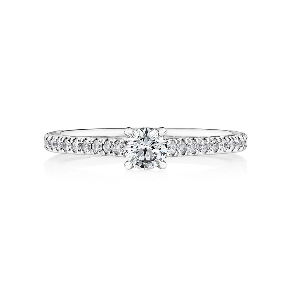 Bague de fiançailles en or blanc 14 K avec diamants totalisant 0,50 ct